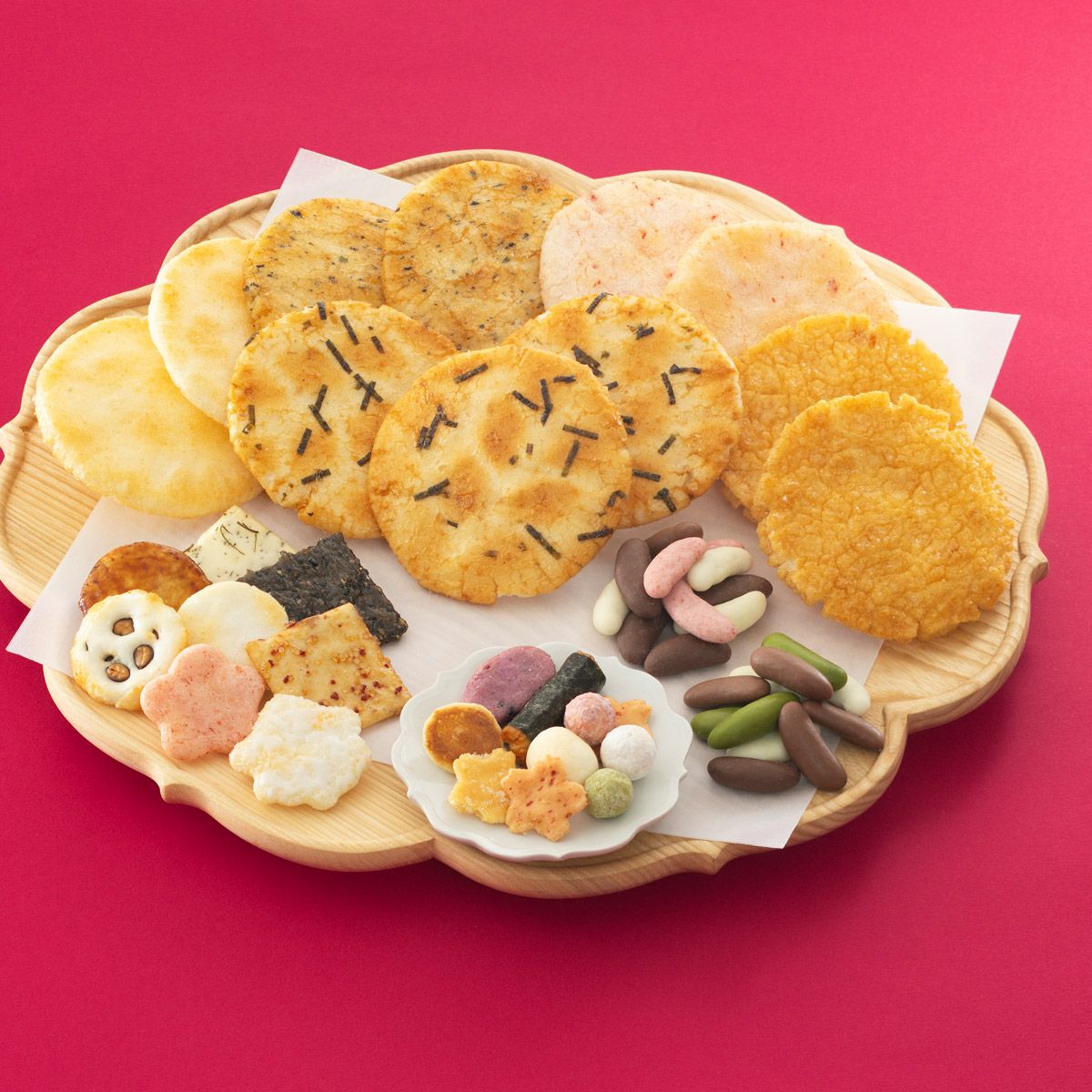 人気お煎餅とチョコあられ詰め合わせ「冬めぐり G箱 36袋」 | せんべい おかき 御歳暮 ギフト